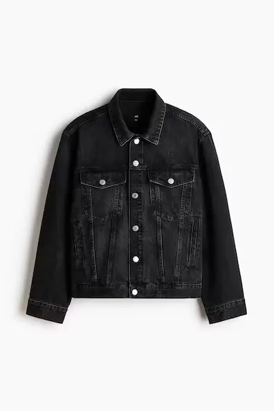 Denim trucker jacket 